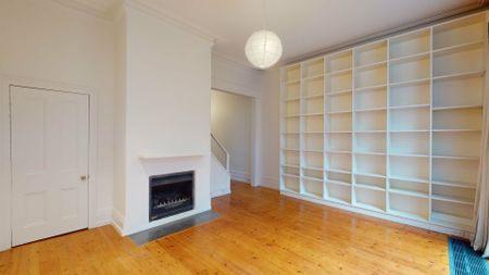 Charming Carlton North Terrace with Space, Character & Lifestyle - Photo 2