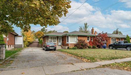 For Lease - 477 Scott Street Unit# Bsmt, St. Catharines, Ontario - Photo 2