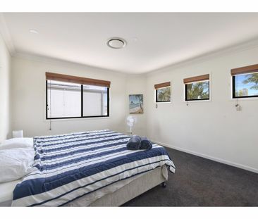 19 Sarasota Key, - Photo 4