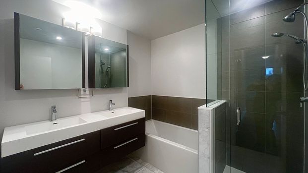 For Lease - 270 Davenport Road Unit# th #17, Toronto, Ontario - Photo 1