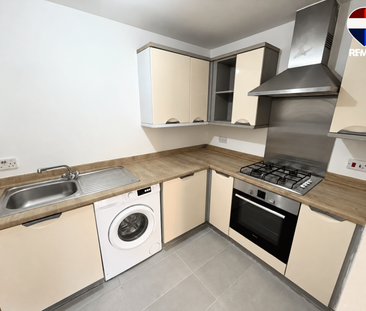 2 bedroom flat to rent - Photo 6