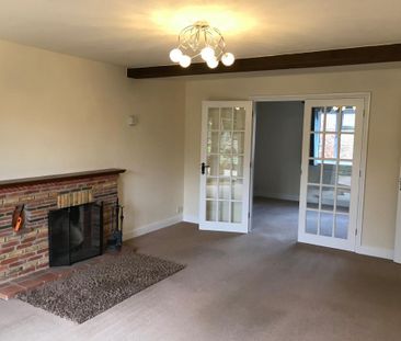 4 bedroom detached house to rent - Photo 1