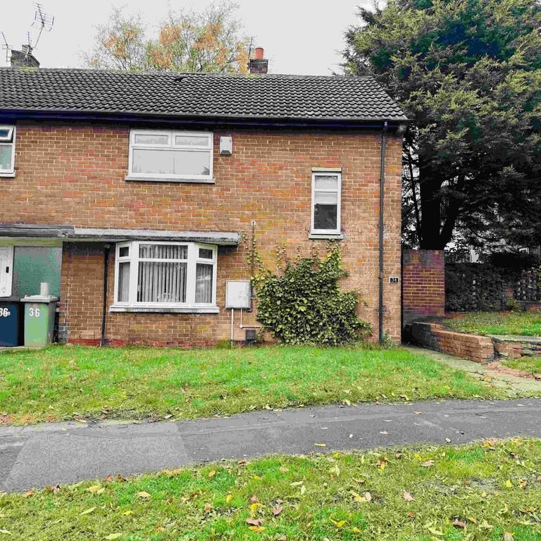 3 bedroom end of terrace house to rent - Photo 2