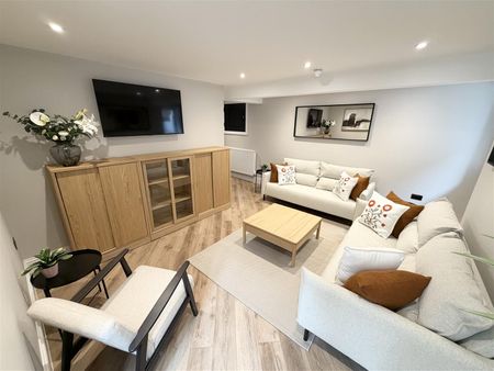 Whetstone Lane, Birkenhead - Photo 3