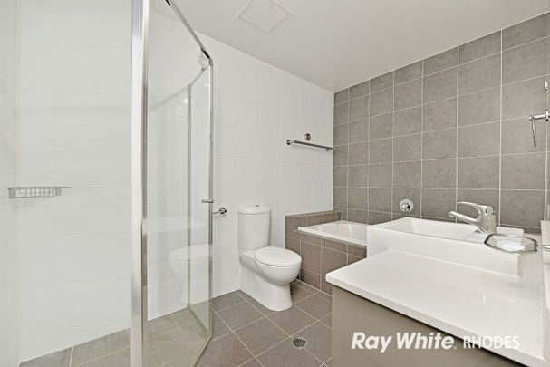 Premium 3-Bedroom Apartment with Upgraded Floorboards - Photo 1