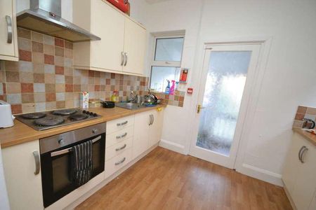 House Share - Trent Boulevard, West Bridgford, NG2 - Photo 5