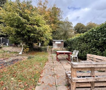 Earlham Road - Photo 1