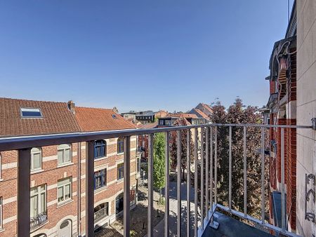 Flat - for rent - Photo 2