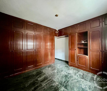 Apartamento na Ponta da Praia – 4 Dormitórios (2 Suítes) | Cozinha ... - Photo 3