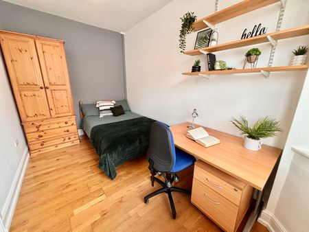 5 Bedrooms, 87 Gulson Road – Student Accommodation Coventry - Photo 3