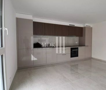 For rent in Saxon a beautiful new 3.5 room apartment on the 2nd floor. - Photo 3