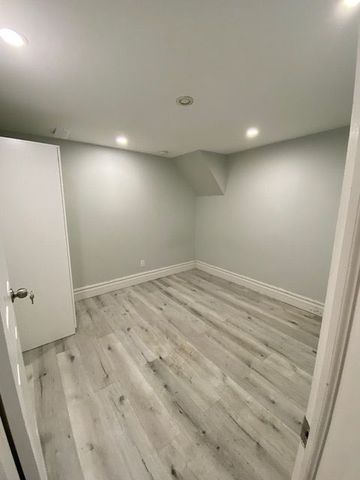 For Lease - 206 Carlton Street Unit# B104, Toronto, Ontario - Photo 4