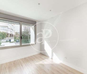 Luxury Flat for rent in Madrid, Autonomous Region of Madrid - Photo 5