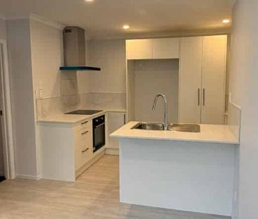 Brand New Duplex – Modern & Low Maintenance Living - Photo 4