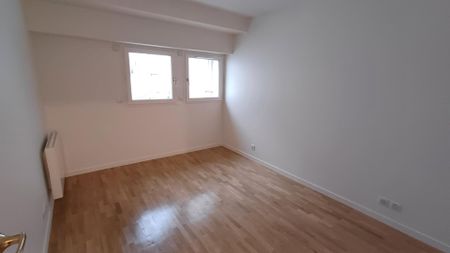 location Appartement F4 DE 102.85m² À PARIS - Photo 2