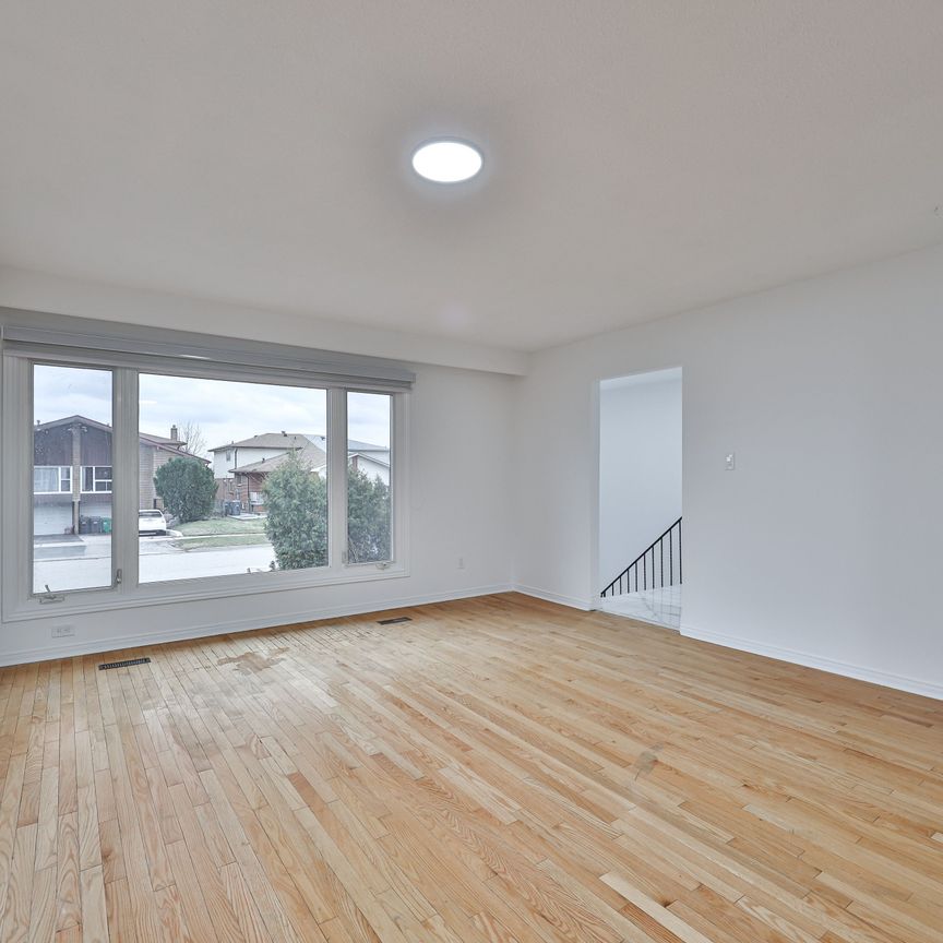 For Lease - 3783 Keenan Crescent Unit# Upper, Mississauga, Ontario - Photo 1