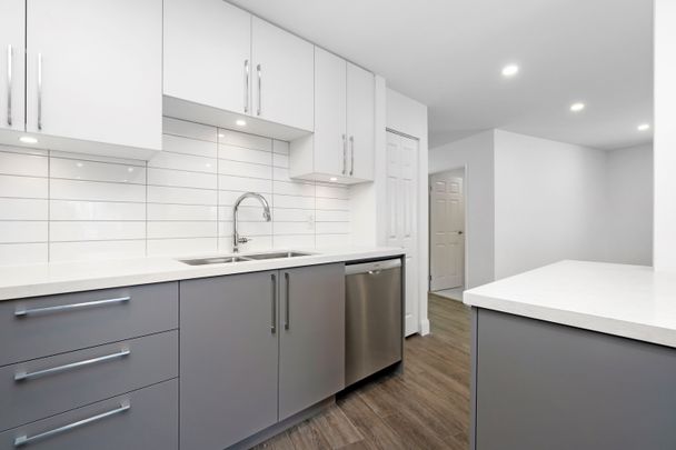 For Lease - 1498 Paddington Court Unit# UPPER, Burlington, Ontario - Photo 1
