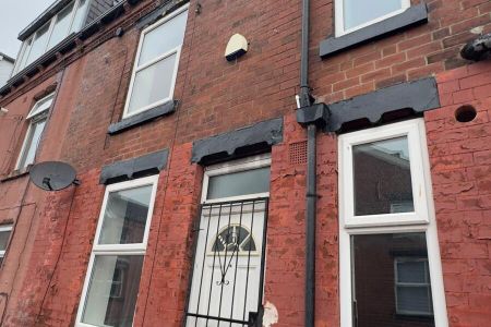 Gledhow Place, Sheepscar, Leeds, LS8 5EN - Photo 2