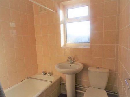 Travis Road, Cottingham, Hull, HU16 - Photo 5