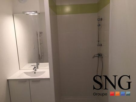 T3 AVEC TERRASSE ET PARKING - Photo 3