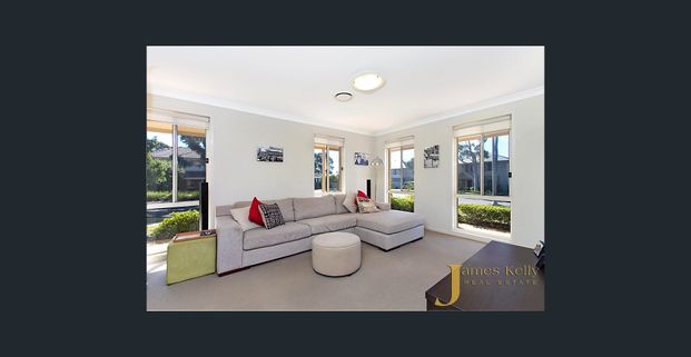 Spacious Family Home In Prestigious Location !! - Photo 1