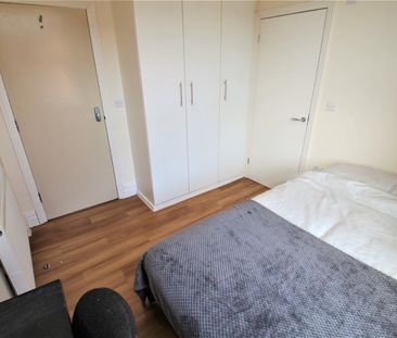Hesketh Avenue, Kirkstall, LS5 3EU, Leeds - Photo 4