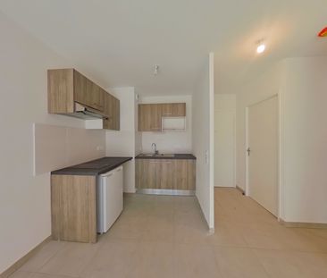 Location Appartement 2 pièces 41m² GUJAN MESTRAS 33470 - Photo 5