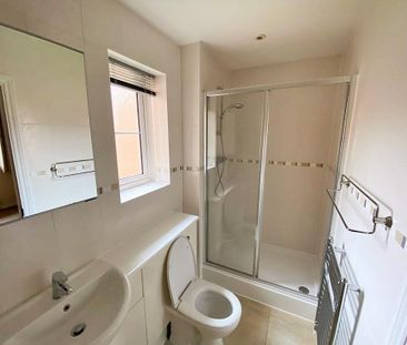 3 bedroom terraced house to rent - Photo 4