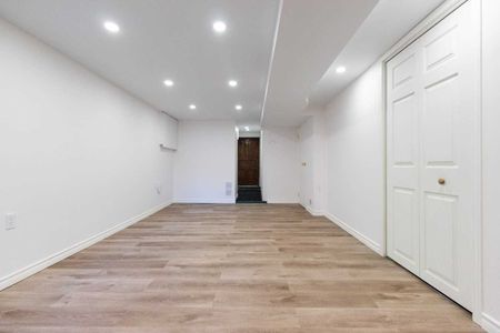 For Lease - 613 Crawford Street Unit# Lower, Toronto, Ontario - Photo 4