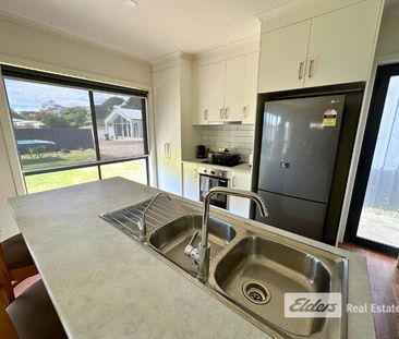 3 Bedroom House - Photo 5