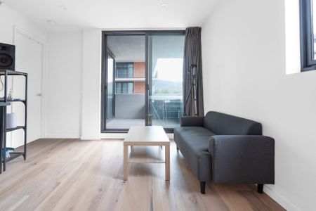 306/65 Cooyong Street, Braddon - Photo 2