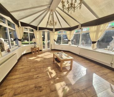 4 bedroom semi-detached house to rent - Photo 6
