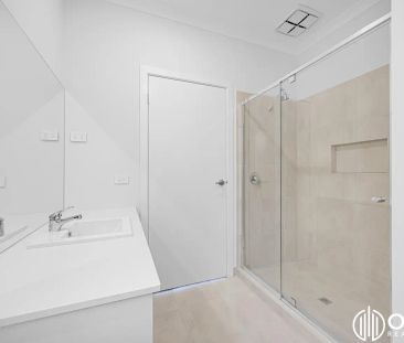 “Brand New 4 Bedroom Family Home For Lease!” - Photo 6