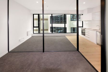 Apartment Living - Photo 3