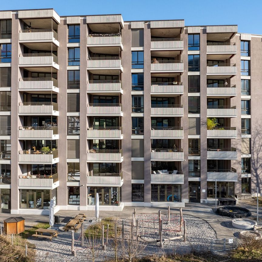 Top moderne Wohnung an der Sihl - Photo 1