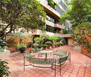 Inner-City Living - Studio Apartment - Photo 6