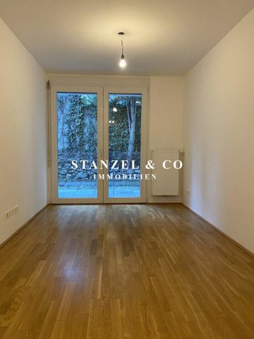 HELLES 2-ZIMMER-APARTMENT MIT GARTENTERRASSE ( BJ 2007 ) - Foto 5