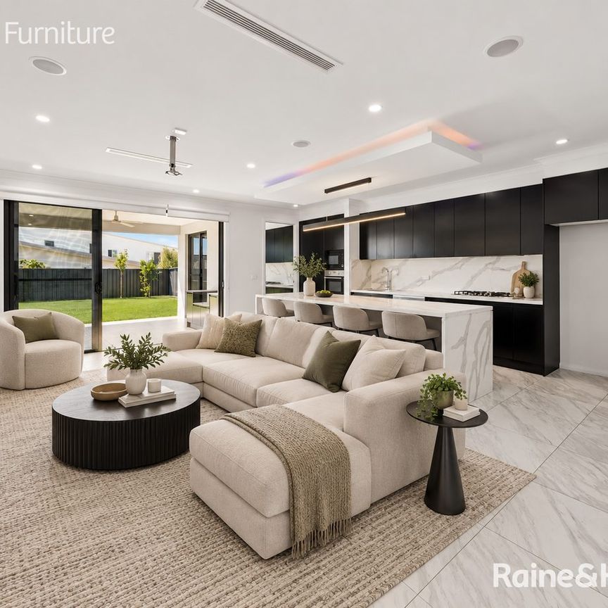 Spacious 5-Bedroom Family Home in a Convenient Riverstone Location - Photo 1