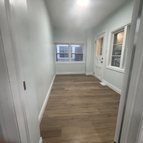 For Lease - 194 Samuels Street Unit# Main Floor, Kitchener, Ontario - Photo 1