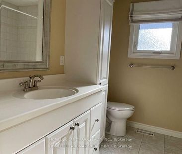 For Lease - 211 Chebucto Drive, Oakville, Ontario - Photo 4