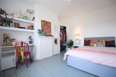 3 bedroom terraced house to rent - Photo 5