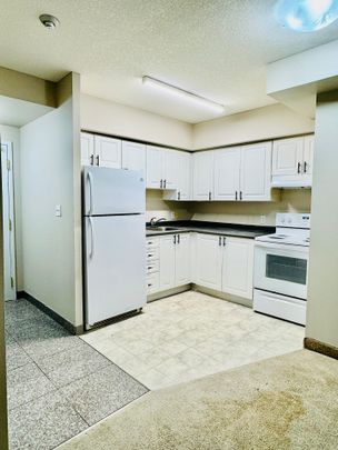 For Lease - 274 Erb Street Unit# 804, Waterloo, Ontario - Photo 1