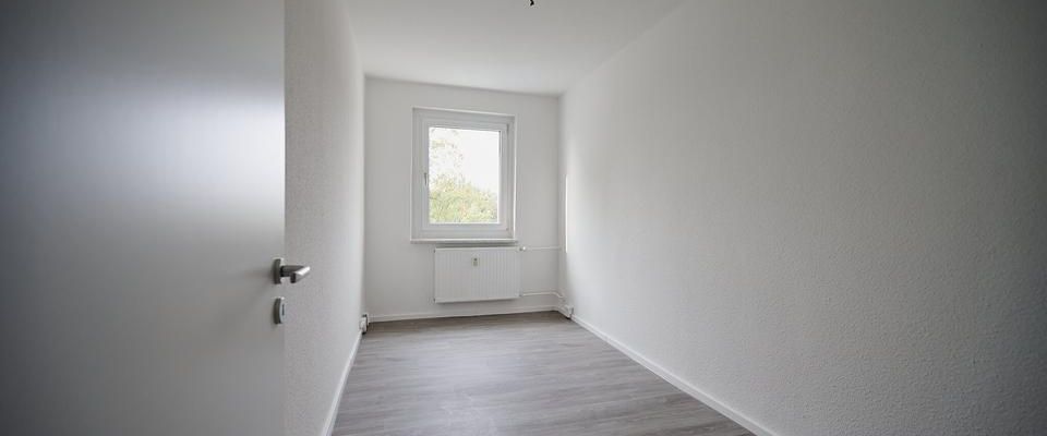 Ihre sanierte 4-Zimmerwohnung mit Balkon wartet auf Sie! - Foto 1