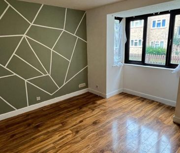 Jasmine Grove, Crystal Palace, London, SE20 - Photo 1