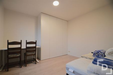 Duplexappartement met garage in centrum Poperinge - Photo 3