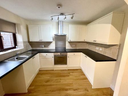 3 bedroom house to rent - Photo 3