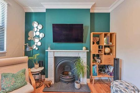 Hinton Road, Herne Hill, SE24 - Photo 2