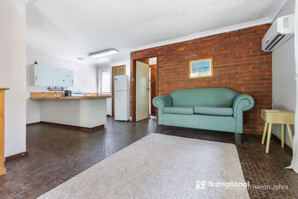 Fantastic location - Willetton HSZ & Oberthur!!! 6 MONTH LEASE ONLY!!! - Photo 1