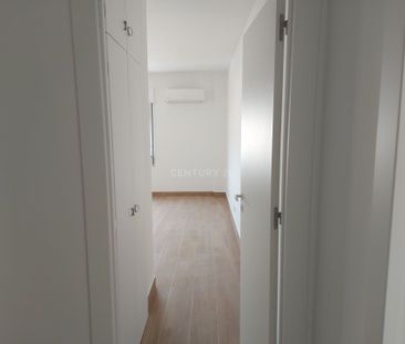 APARTAMENTO T2 PARA ARRENDAMENTO REMODELADO EM SETÚBAL - Photo 1