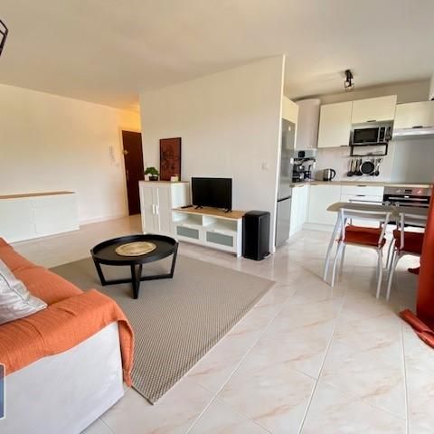 Location Appartement 1 pièce 30m² MANDELIEU LA NAPOULE 06210 - Photo 1